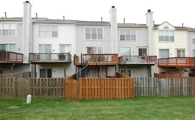 Building Photo - 5108 Observation Way
