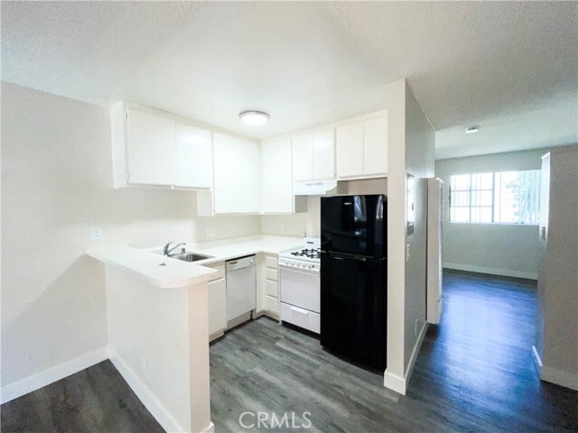 Building Photo - 1130 Newport Ave