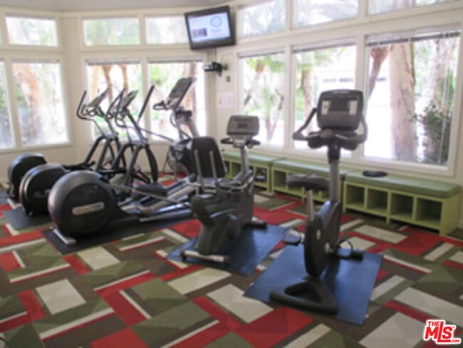 Building Photo - 2606 Claray Dr