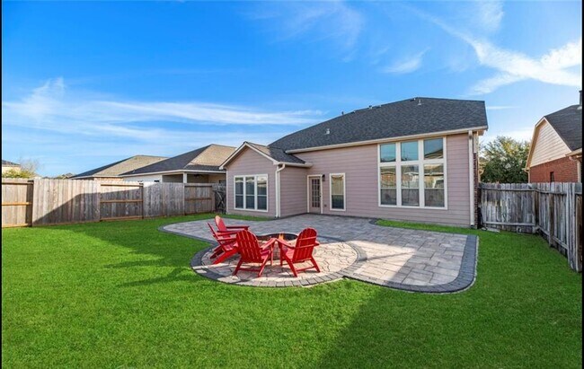 Building Photo - 15219 Bartlett Landing Dr