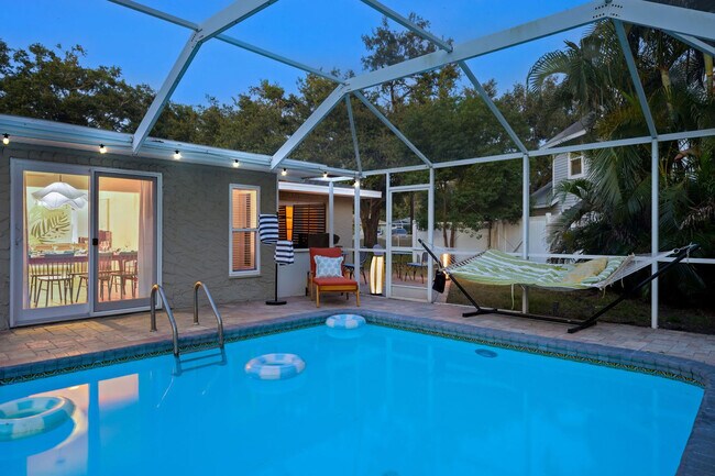 Building Photo - 13478 98th Ave