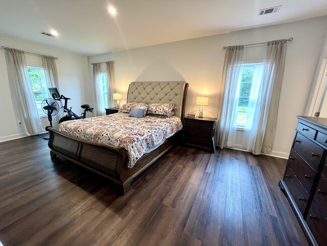 Building Photo - 51 Patrick Ct