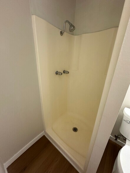 Building Photo - 740 Tiger Lilly Ln