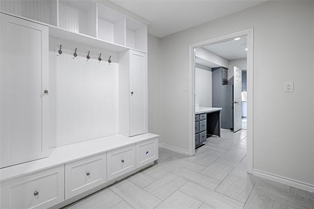 Building Photo - 7119 Debbe Dr