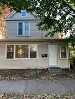 Building Photo - 3016 Harriet Ave