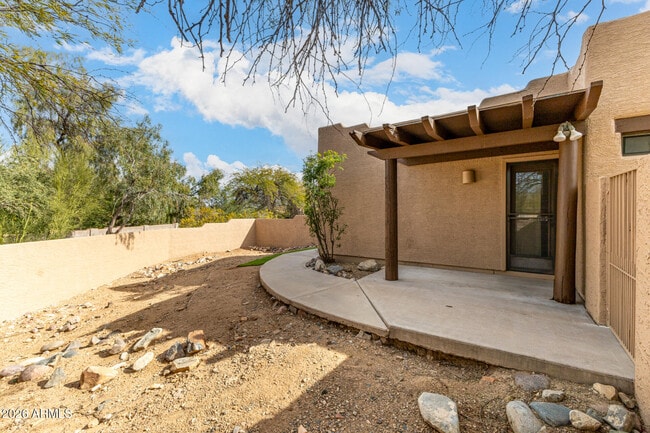 Building Photo - 14428 N Lariat Ln