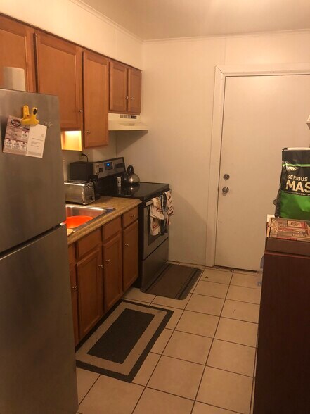 Building Photo - 3209 Ward St