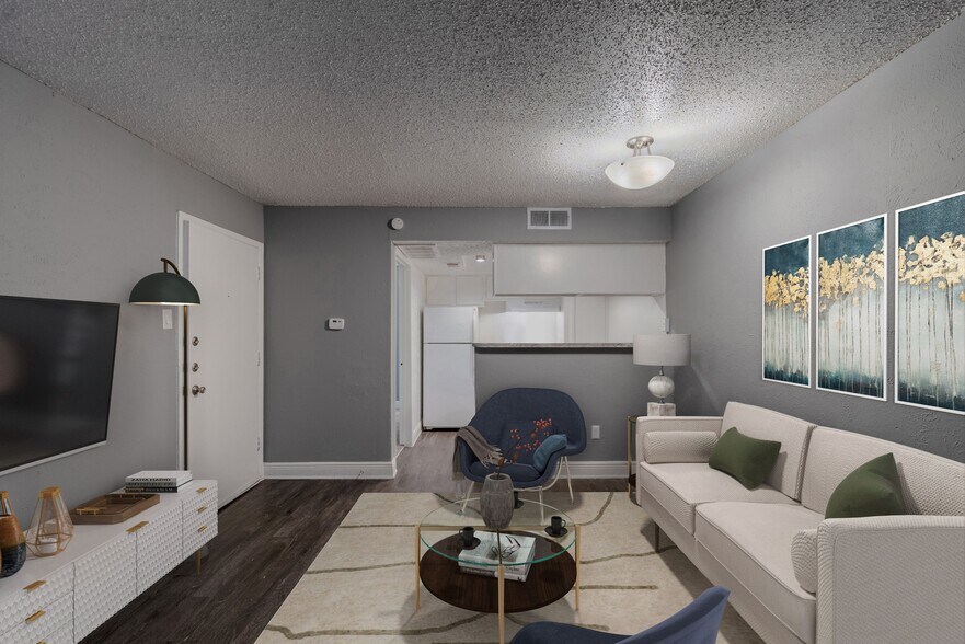 Cross Creek Apartments 6033 E Northwest Hwy Dallas TX 75231