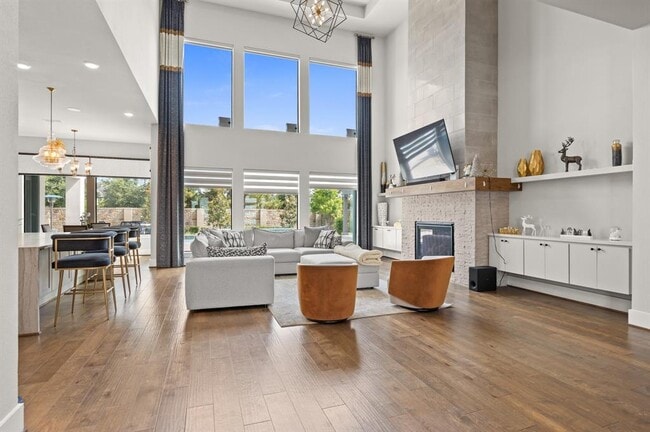 Building Photo - 27927 Indigo Ridge Dr