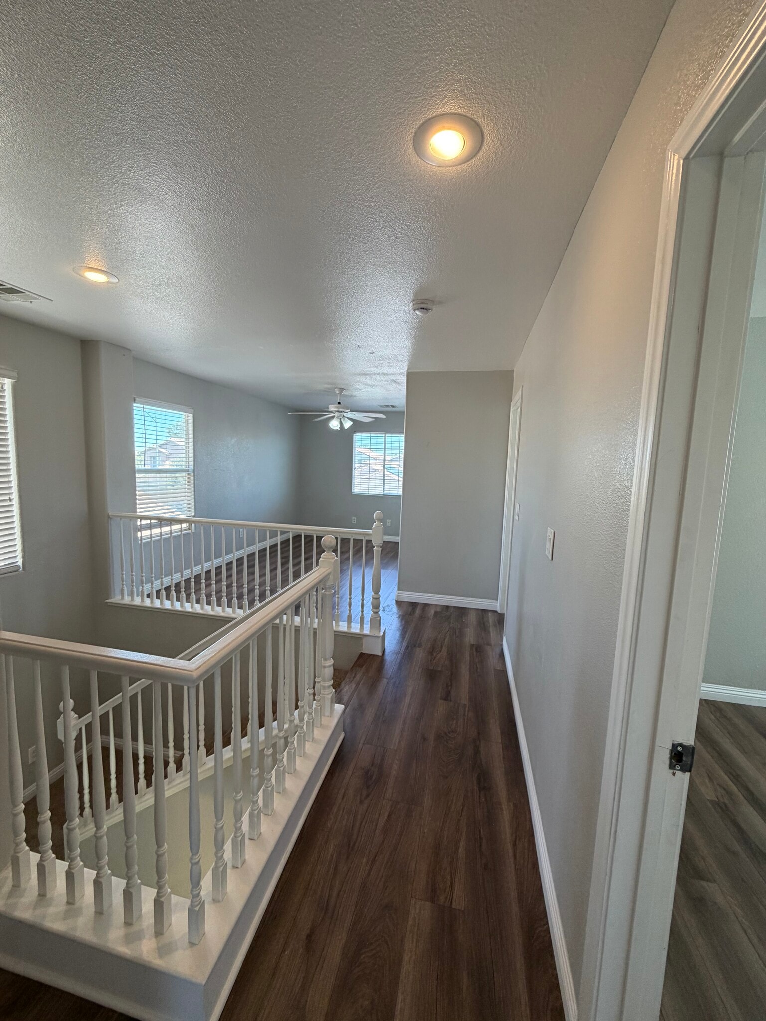 Building Photo - 9521 Grand Fir Ct