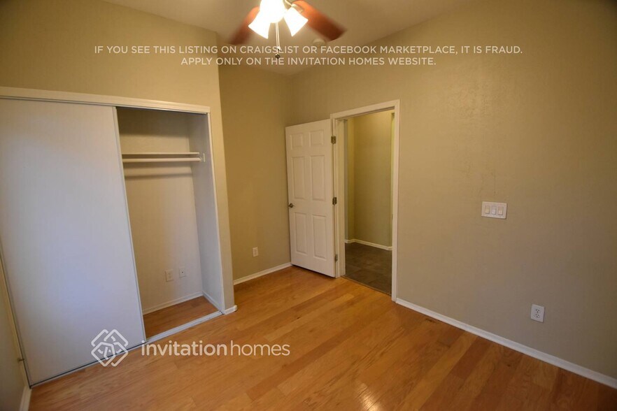 Building Photo - 445 N Citrus Ln