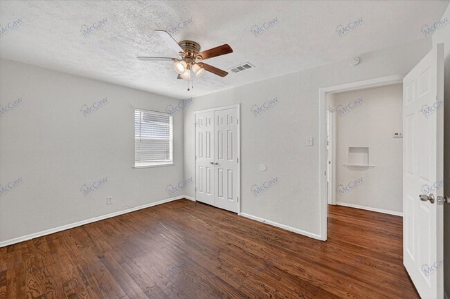 Building Photo - 2848 Beasley Dr