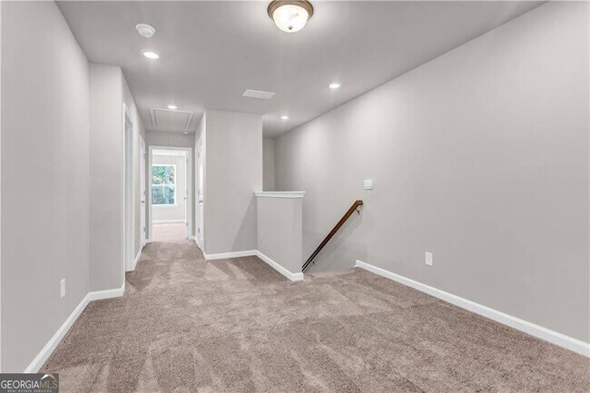 Building Photo - 1575 Villageside Ct