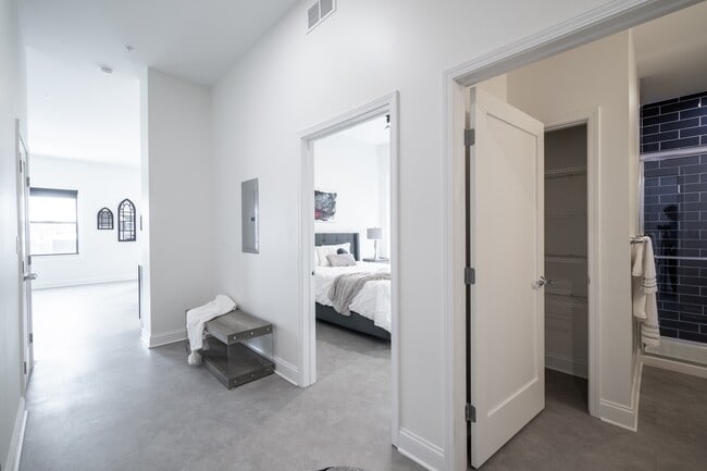 Building Photo - Annex Apartments