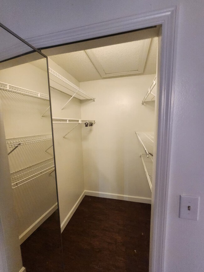 Building Photo - 3103 Rio Grande Trail