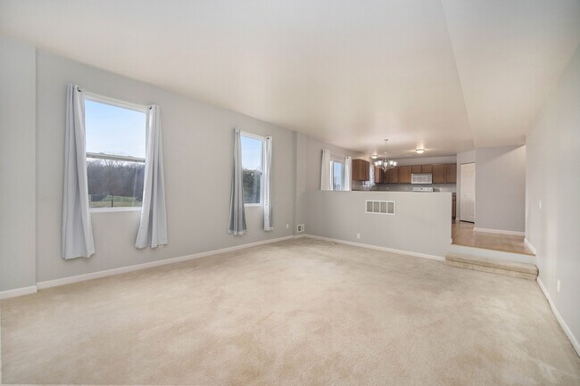 Building Photo - 8274 Cypress Way
