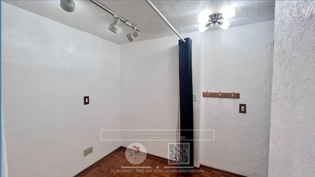 Building Photo - Take the helm of this nautical themed 2 be...