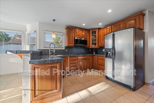 Building Photo - 7291 Palisade Dr
