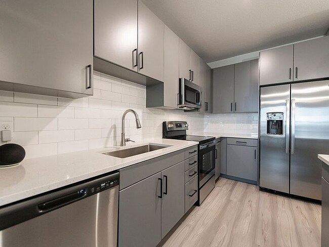 Building Photo - 9264 Moss Preserve Pkwy