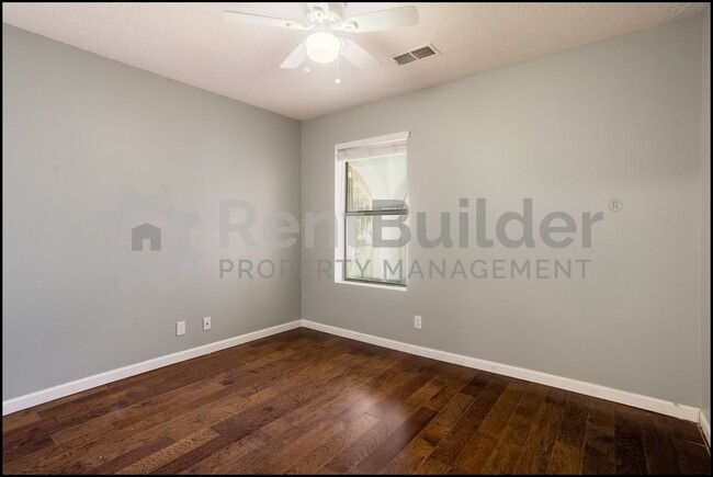 Building Photo - CALL US TODAY AT (505) 808-6467 TO SCHEDUL...