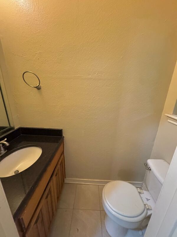 Building Photo - 3522 Wyatt Ln