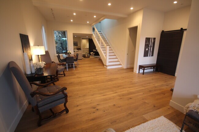 Primary Photo - 12 Bayview Avenue