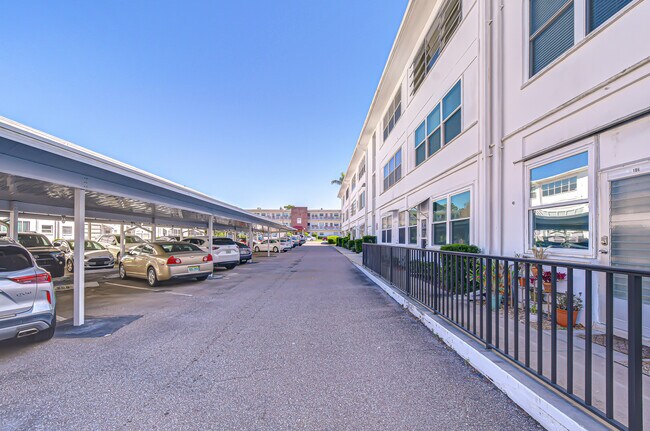 Building Photo - 5150 10th Ave N