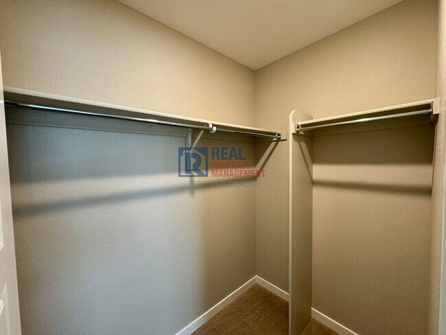 Building Photo - 21042 E 63rd Dr