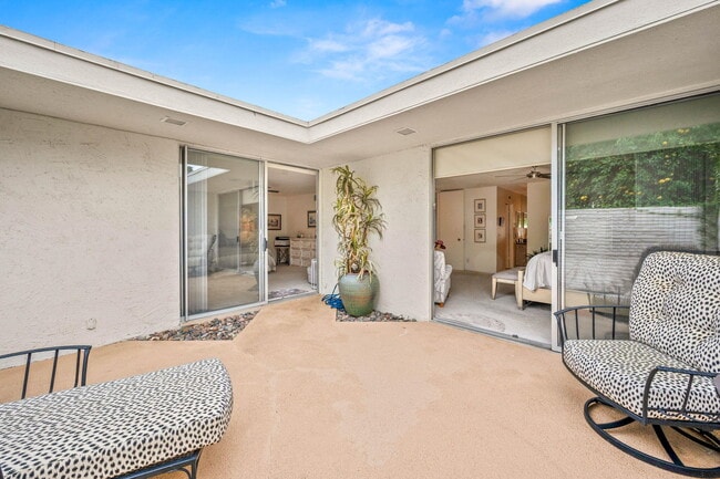 Building Photo - 45690 Pawnee Rd