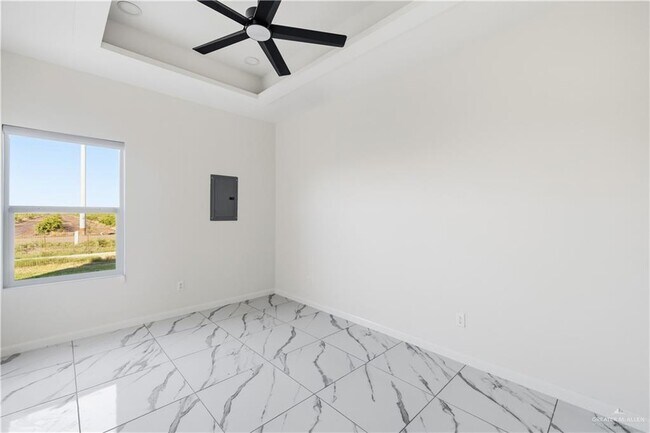 Building Photo - 23 N Abesam Ave