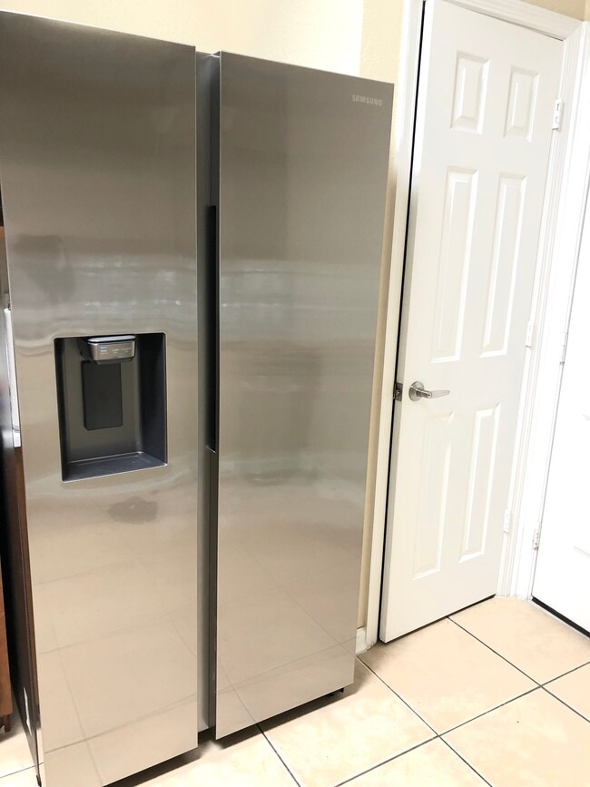 Refrigerator - 3602 Shallot Dr