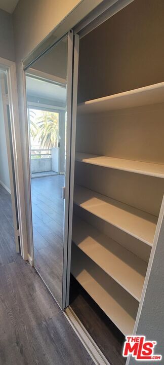 Building Photo - 1457 S Shenandoah St