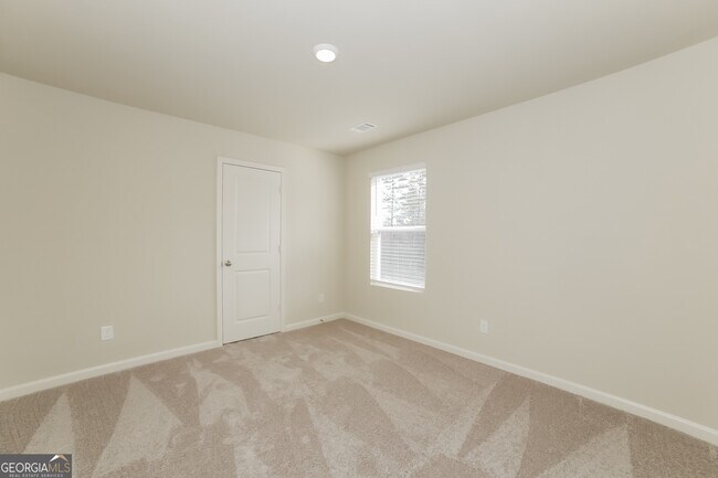 Building Photo - 334 Augusta Woods Dr