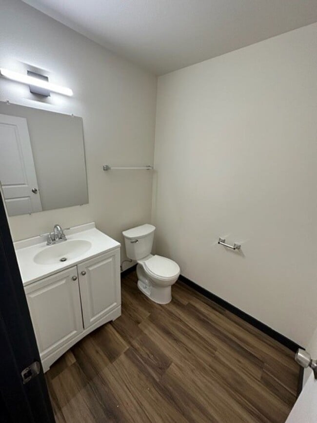 Building Photo - Newer Construction & Pet Friendly! 3 Bed 2.5 Bath Home Available!