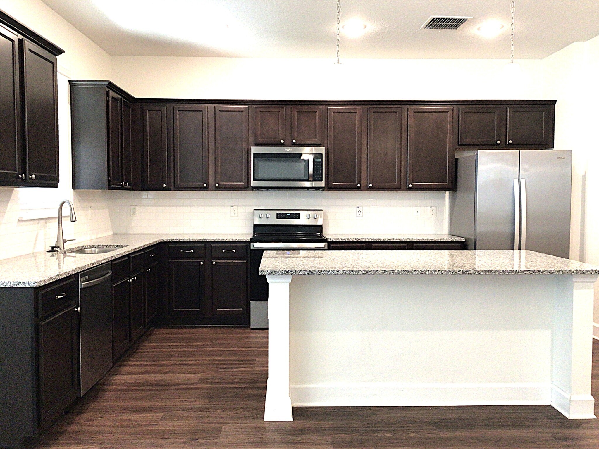 Building Photo - 1300 Bryce's Ct