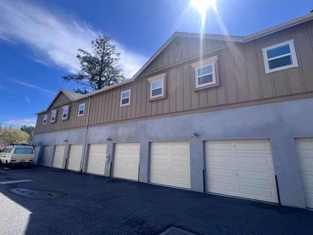 Building Photo - 500 Granite Hill Ct