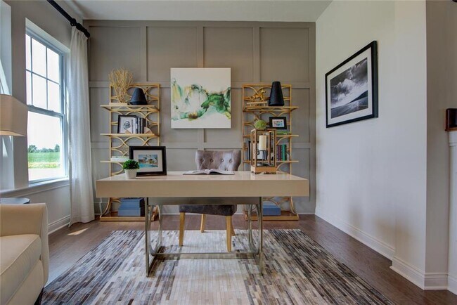 Building Photo - 3328 Pace Dr