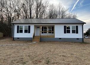 Building Photo - For Rent Davidson County