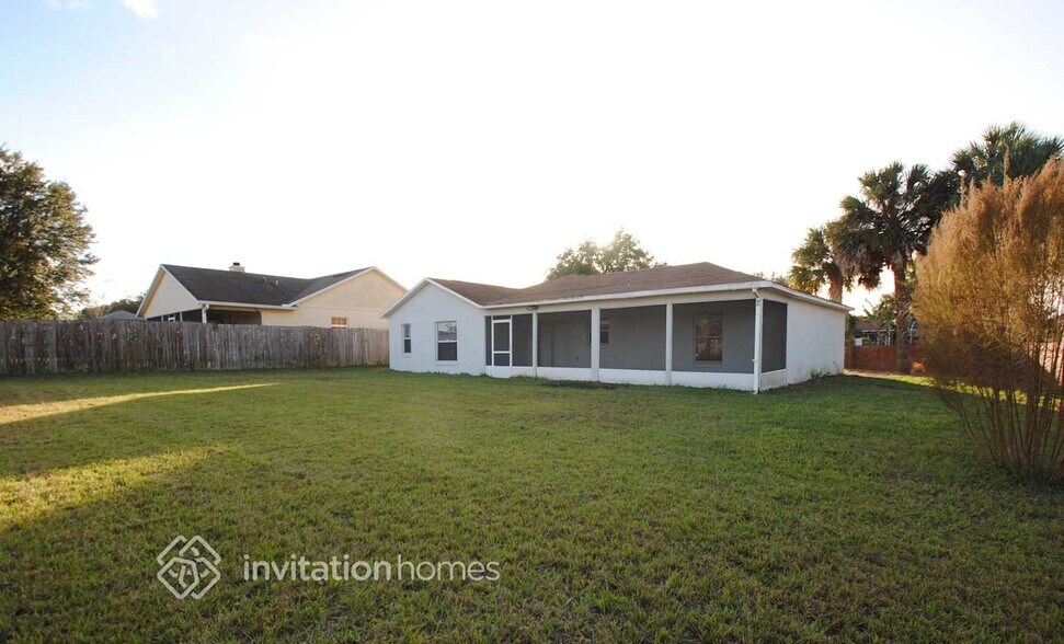Building Photo - 4943 Kati Lynn Dr