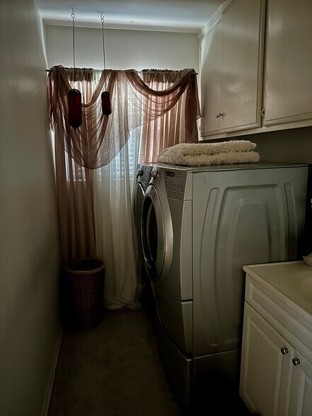 Building Photo - 20829 Marshall Way