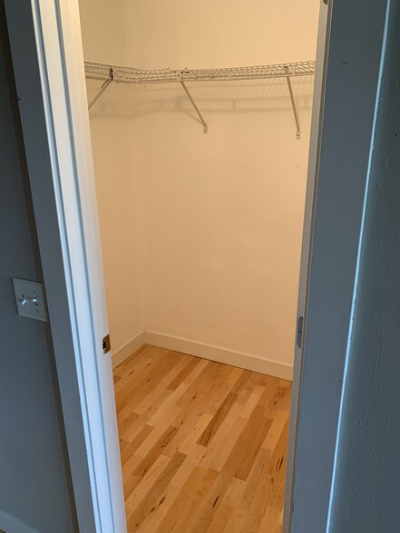 Entry way closet - 2800 W 44th St
