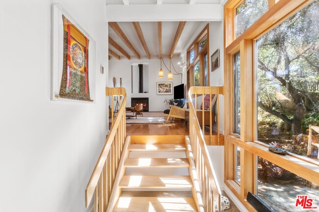 Building Photo - 21421 Encina Rd