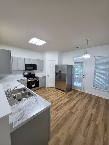 Building Photo - 2179 Dillard Crossing