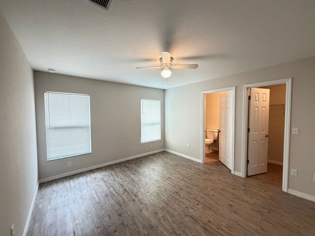 Building Photo - Awesome 3 BD/2BA Home in Beautiful Ocala!!!