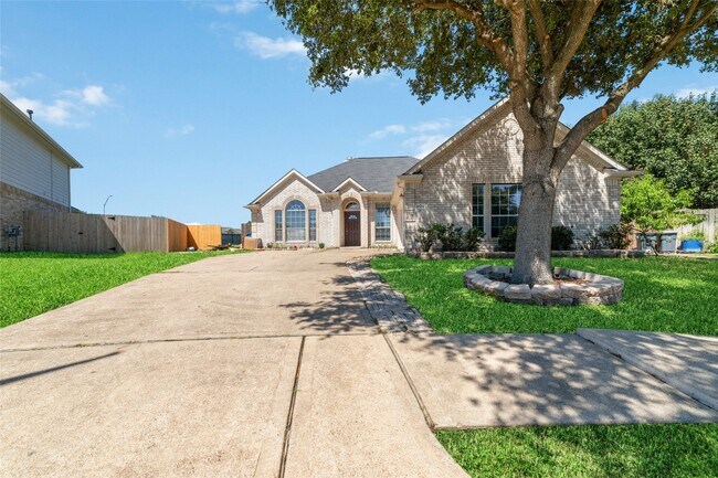 Building Photo - 8503 Ivanhoe Springs Dr