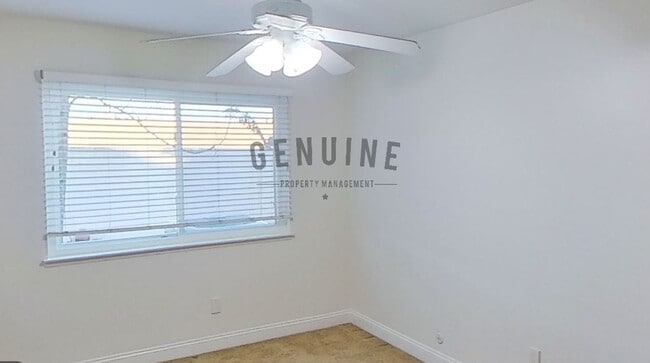 Building Photo - Coming Soon: 3Bd 2Ba Home in Mesa Verde