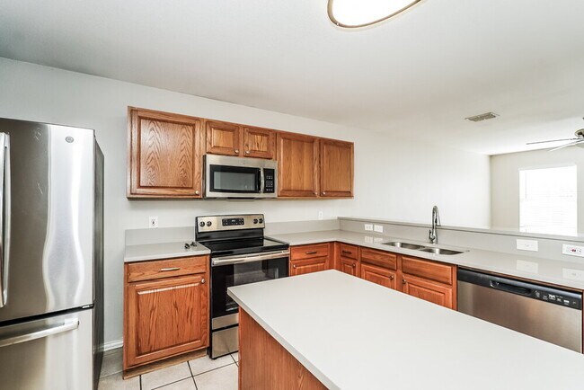 Building Photo - 2232 Southway
