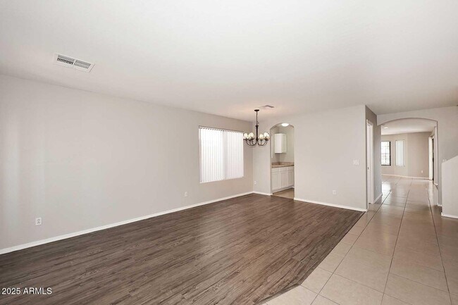 Building Photo - 29237 N Yellow Bee Dr