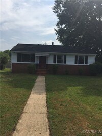 Building Photo - 1910 Bloom Ln
