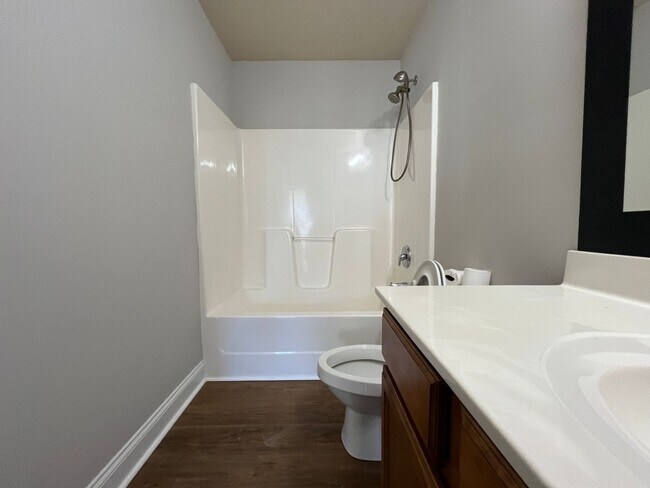 Building Photo - 116 Damascus Dr